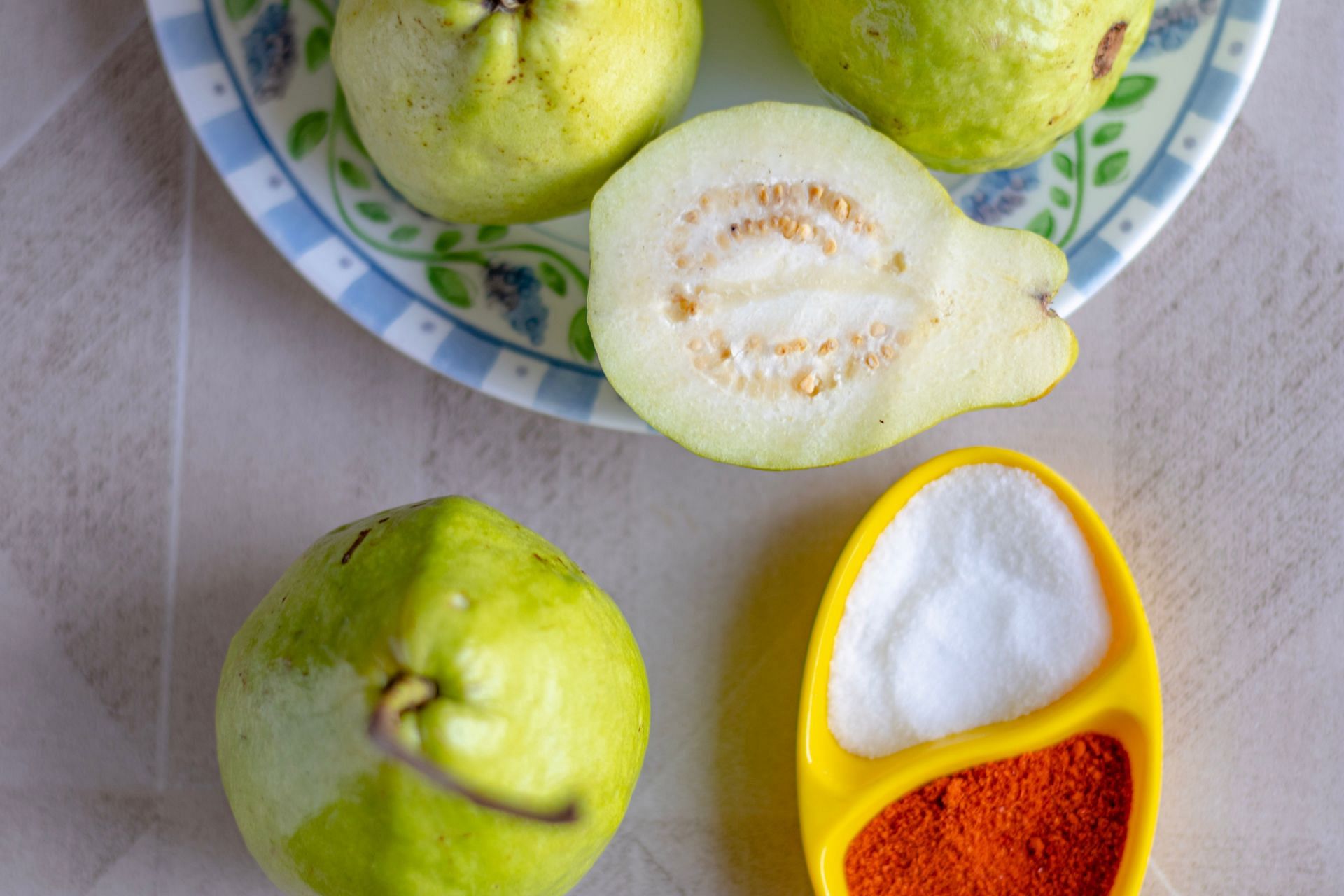 Benefits of guava (Image via Unsplash/VD Photography)